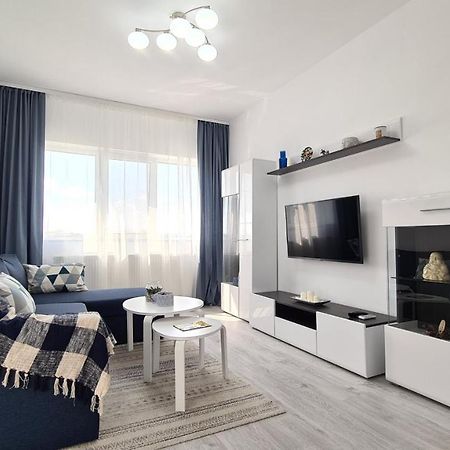 Bright Stylish Apartment In Pitesti 피테슈티 외부 사진